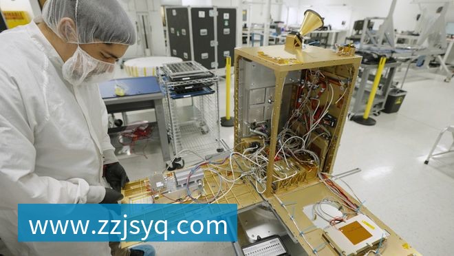 星空体育科技发展有限公司大模型上天、马斯克发射GPU?中国团队直接建「太空超算」(图5)